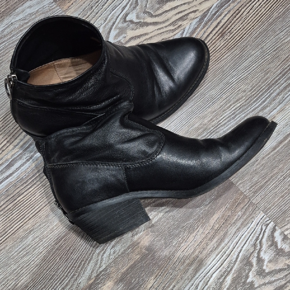 Sofft Black Leather Ankle Boots.